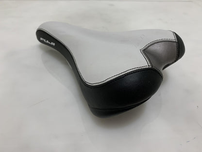 FUJI MTB Mountain Road Bicycle Cycle Bike Seat Saddle New Take Off