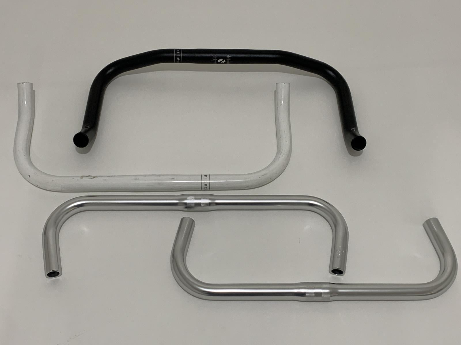 Lot of 4 Unbranded Misc Bullhorn Aluminum / Steel Bike Handlebars 25.4 Take Offs
