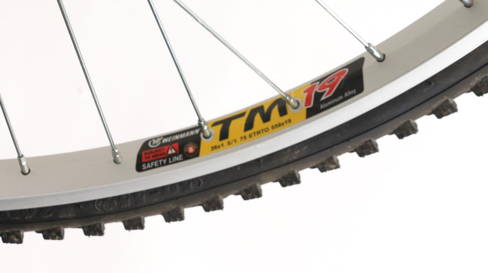WEINMANN TM19 26" Hybrid MTB Bike Front Wheel + Tire 3/8" Nutted Axle Alloy NEW