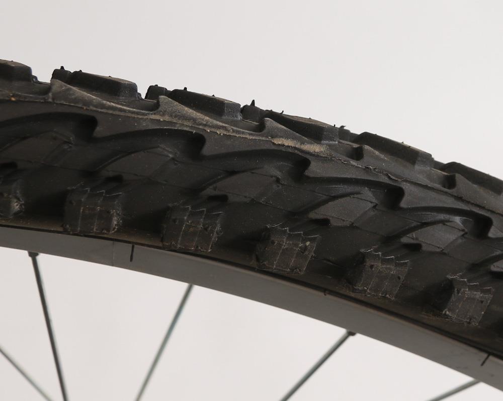 WEINMANN TM19 26" Hybrid MTB Bike Front Wheel + Tire 3/8" Nutted Axle Alloy NEW