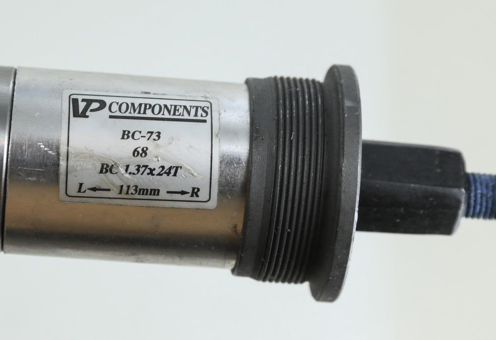 VP 68 x 113mm  Bike Crankset BSA Square Taper Bottom Bracket Missing Left Cup