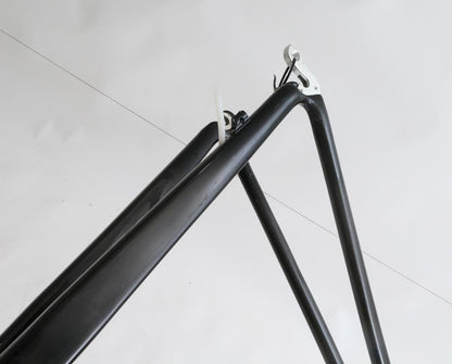 56cm Carbon Road Bike Frame Tapered Di2 BSA 980g! Black New - Random Bike Parts