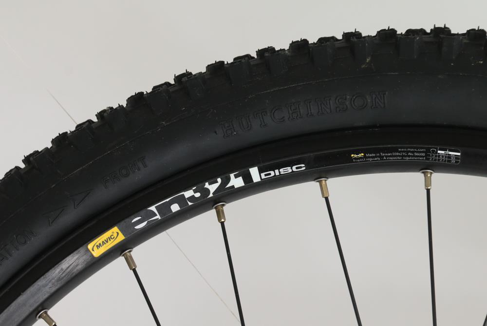 Mavic EN 321 26" DH MTB Bike 20 x 110mm / 12 x 142mm Thru 8-11s + Tires New Blem