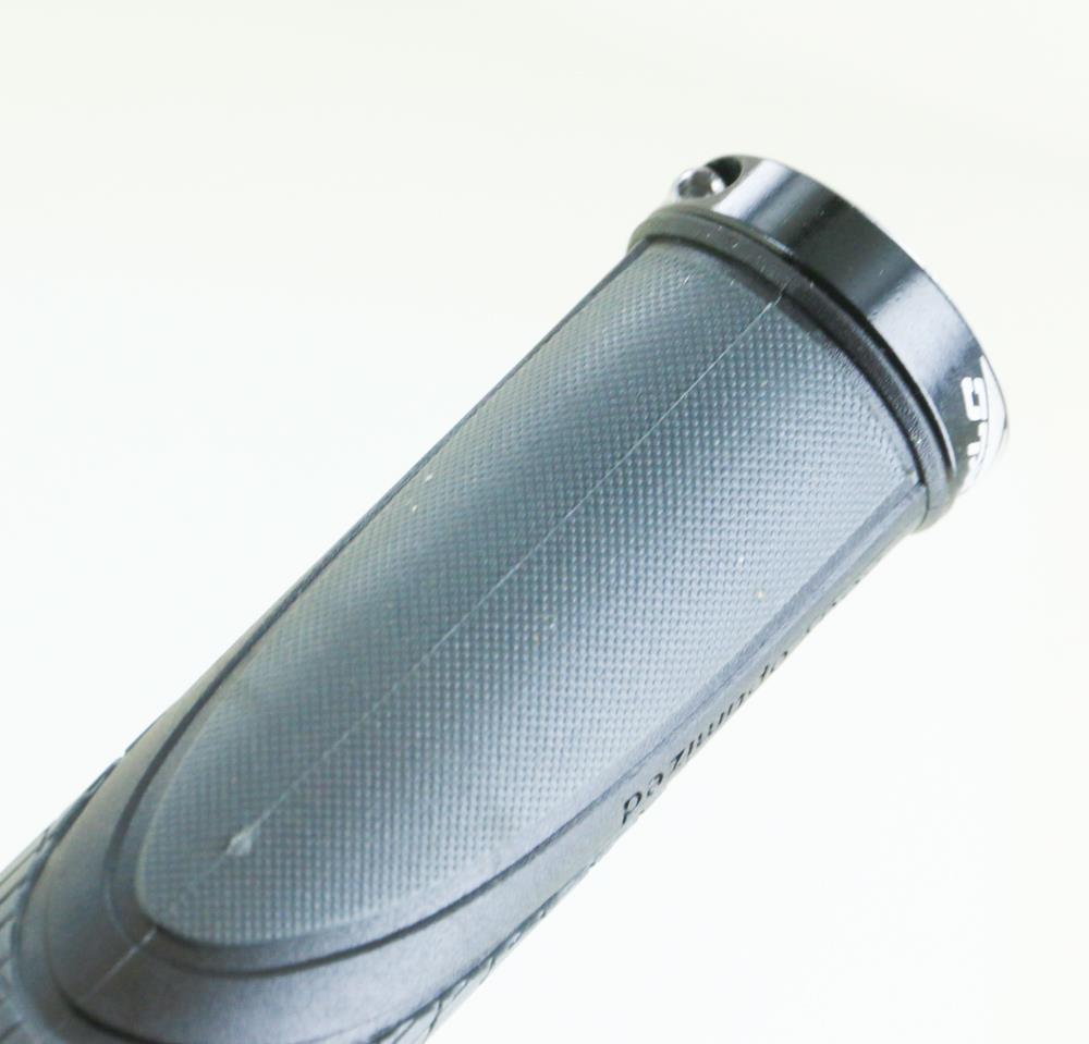 XLC Lock On MTB Hybrid BMX Bike Handlebar Grips Gray / Black 130mm New