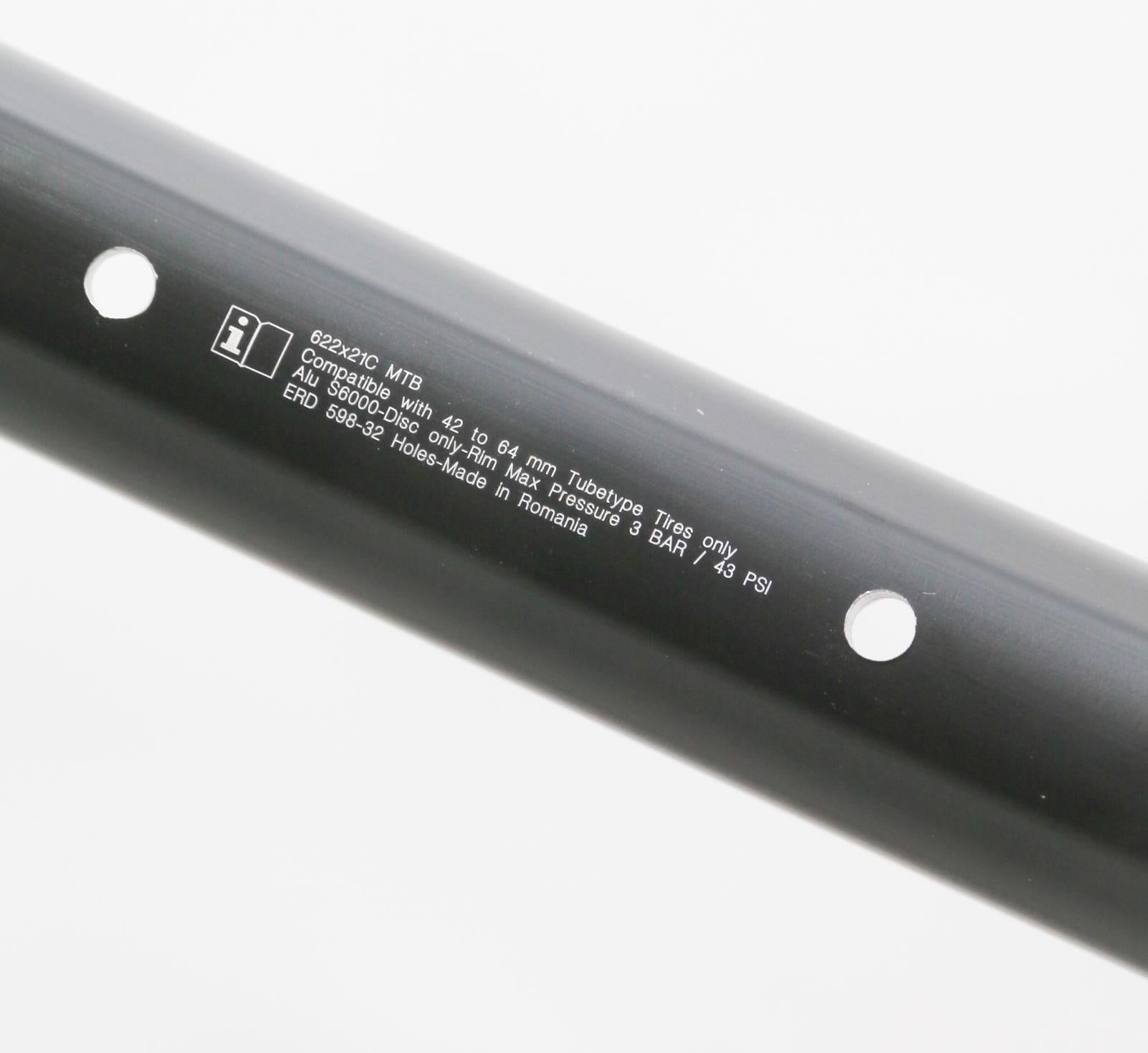 1 QTY MAVIC XC321 32 Hole 29er / 700c MTB Bike Rim 622 x 21c Black NEW BLEMISH