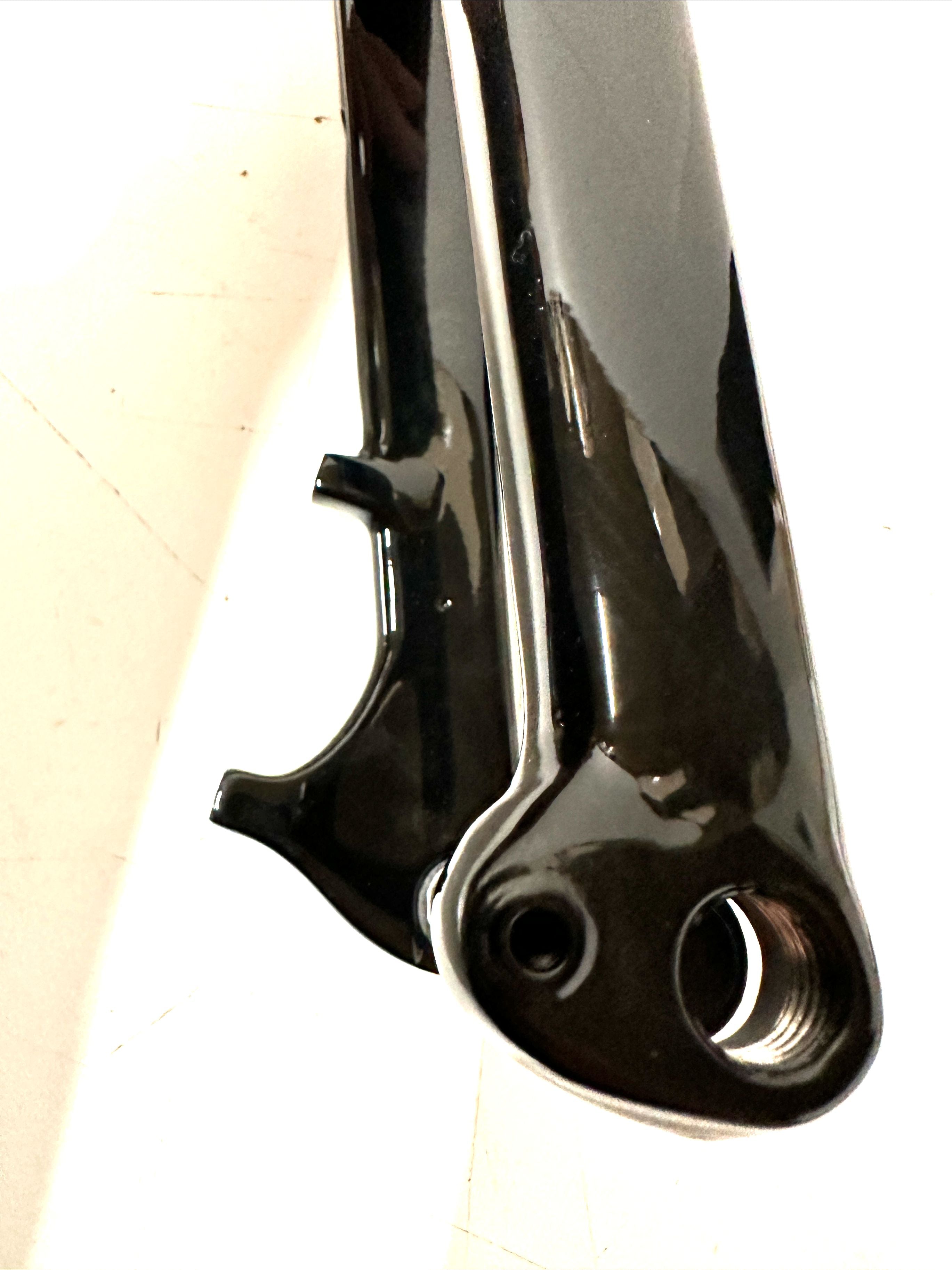 700c Carbon Fiber Gravel Road Bike Fork and Steerer Disc Tapered Thru Axle NEW