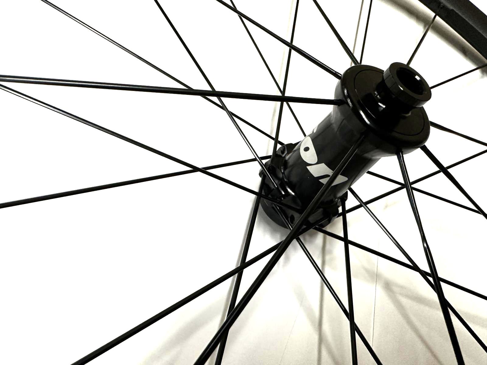 Vision TriMax 30 Disc Wheelset 700c 12x100/142mm Center Lock Shimano 11 spd New