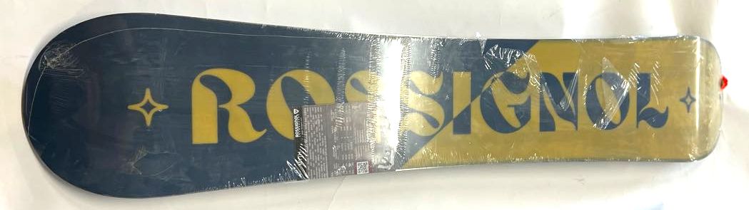 Rossignol Myth Women's Snowboard 144cm Twin - REKWC22 MSRP $369 NEW