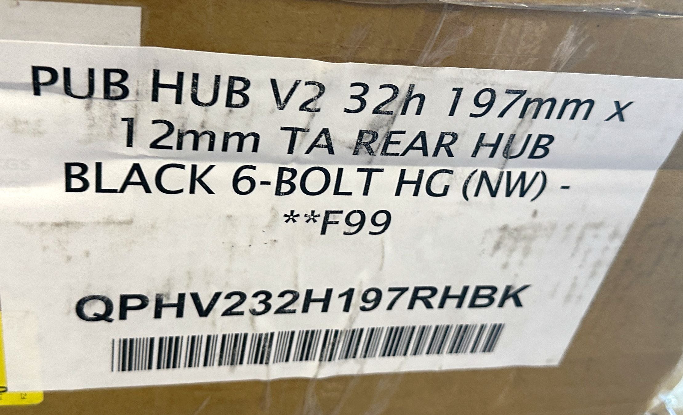 PUB HUB V2 32h 197mm x 12mm TA REAR HUB BLACK 6-BOLT HG 11 spd New