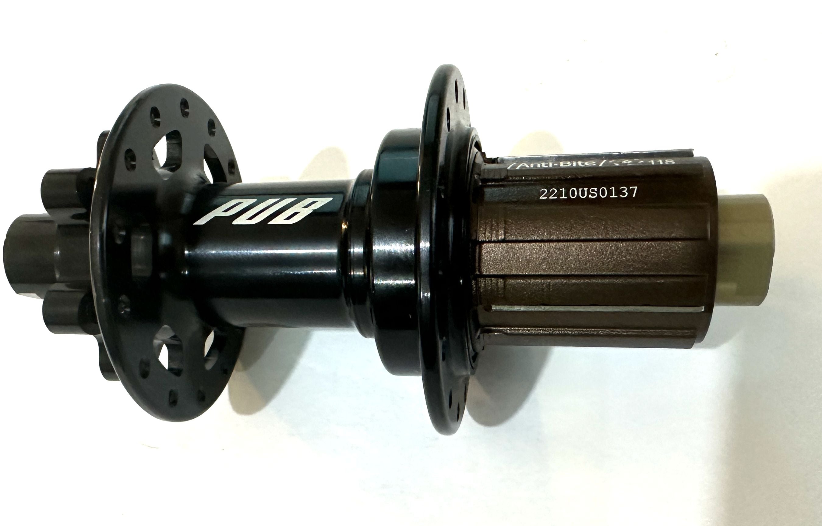 Rear Bike Hub PUB 6 bolt Disc 142 mm 28h 12mm Thru Axle Fits HG Cassette New