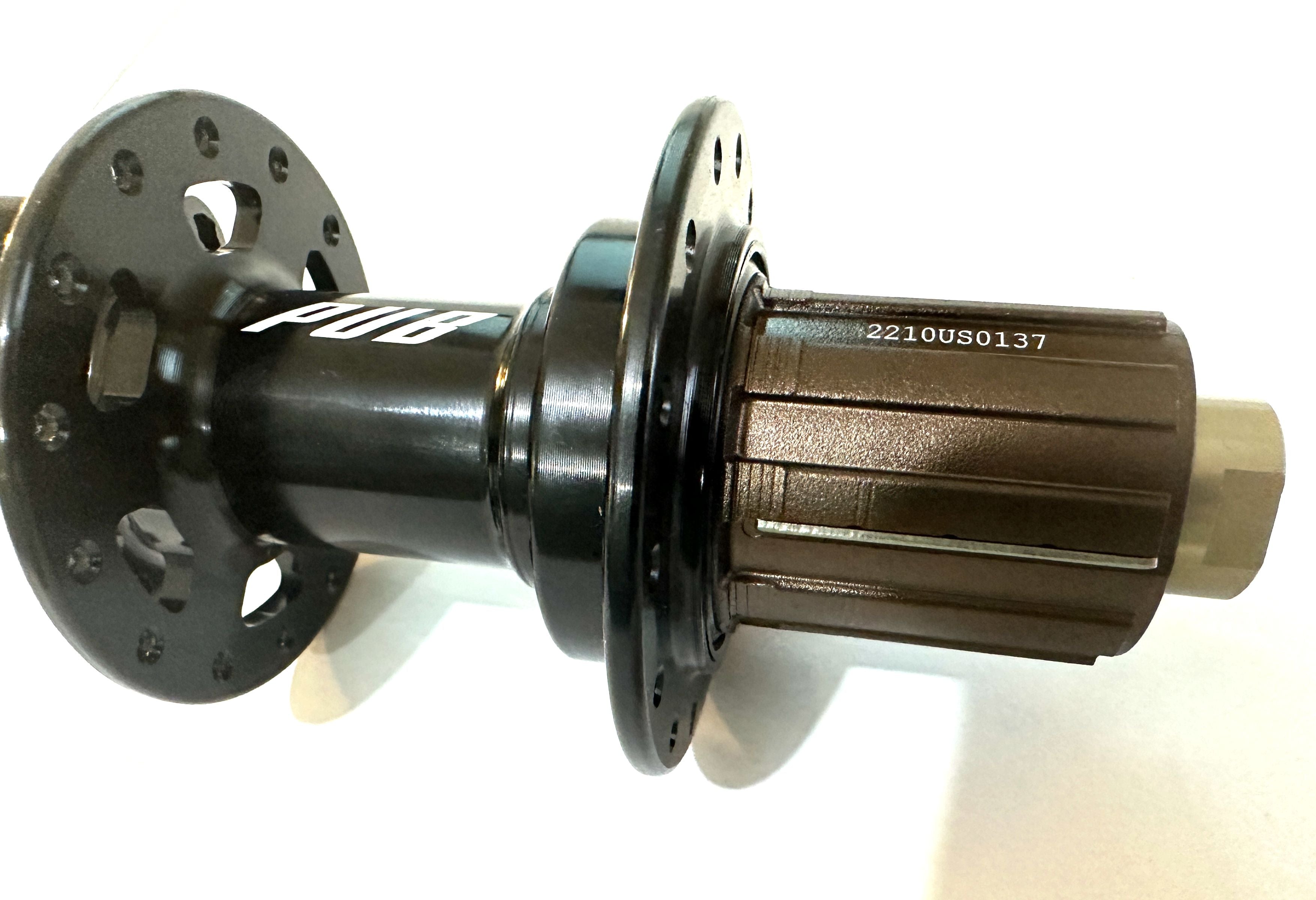 Rear Bike Hub PUB 6 bolt Disc 142 mm 28h 12mm Thru Axle Fits HG Cassette New