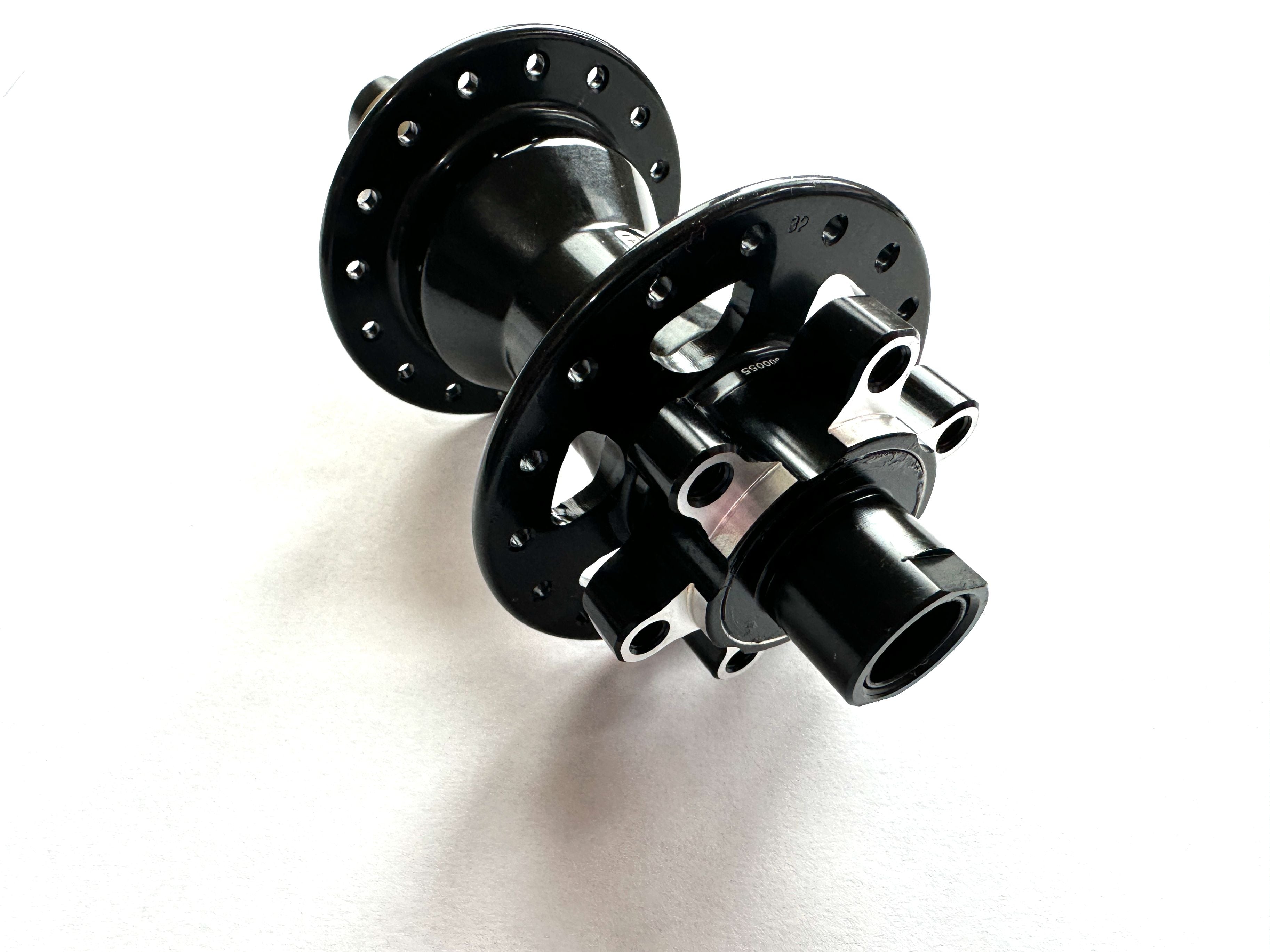 Rear Bike Hub Framed 6 bolt Disc 142mm x 12mm Thru 32h Fits XD Compatible  New