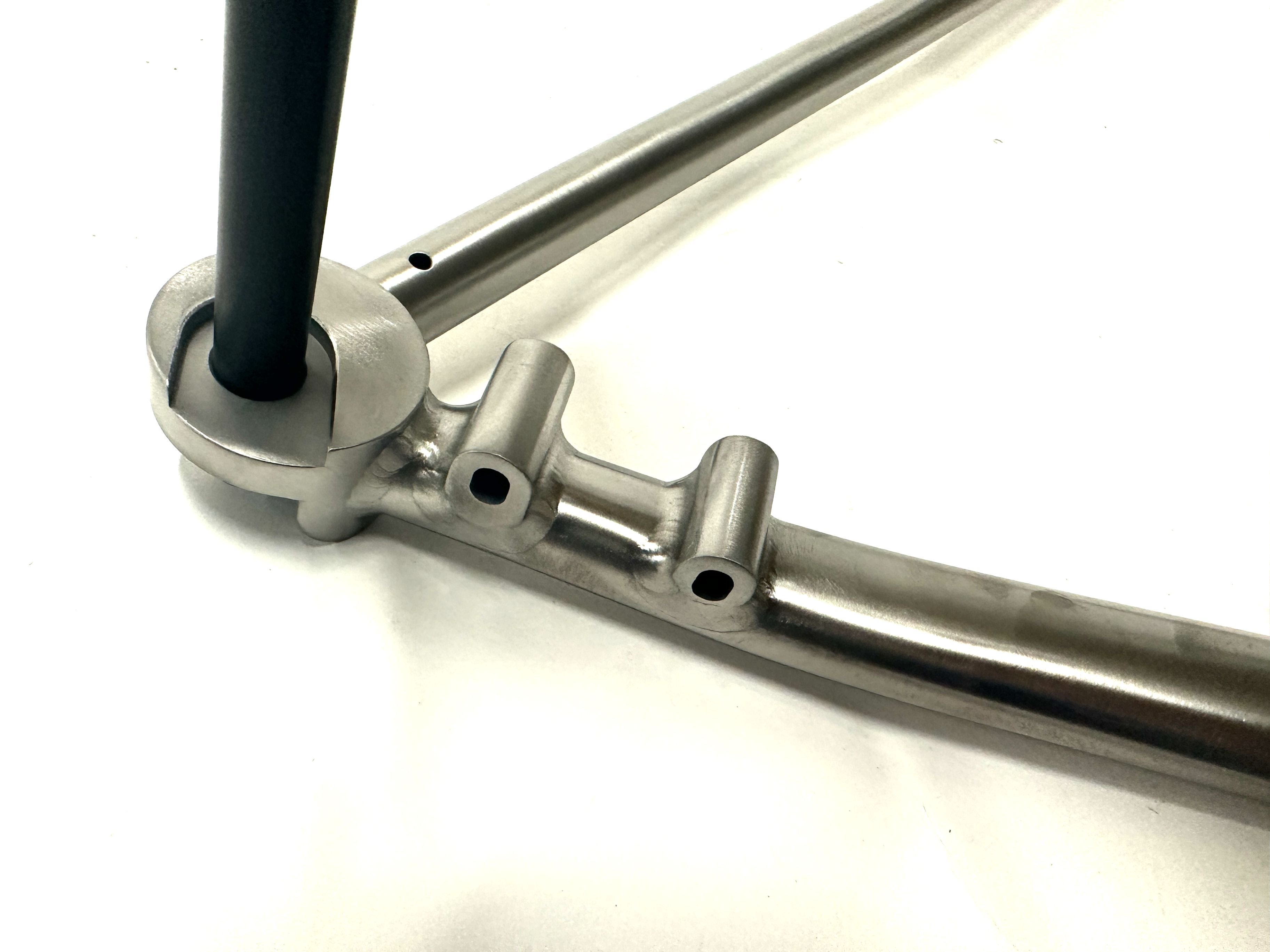 FRAMED BASSWOOD 700c Titanium 56cm  Disc Cyclocross Gravel Bike Frame NEW