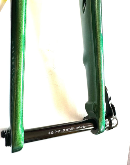 Framed 700c Carbon Gravel Road Bike Fork Disc Tapered 15mm Thru Axle Green NEW - Random Bike Parts